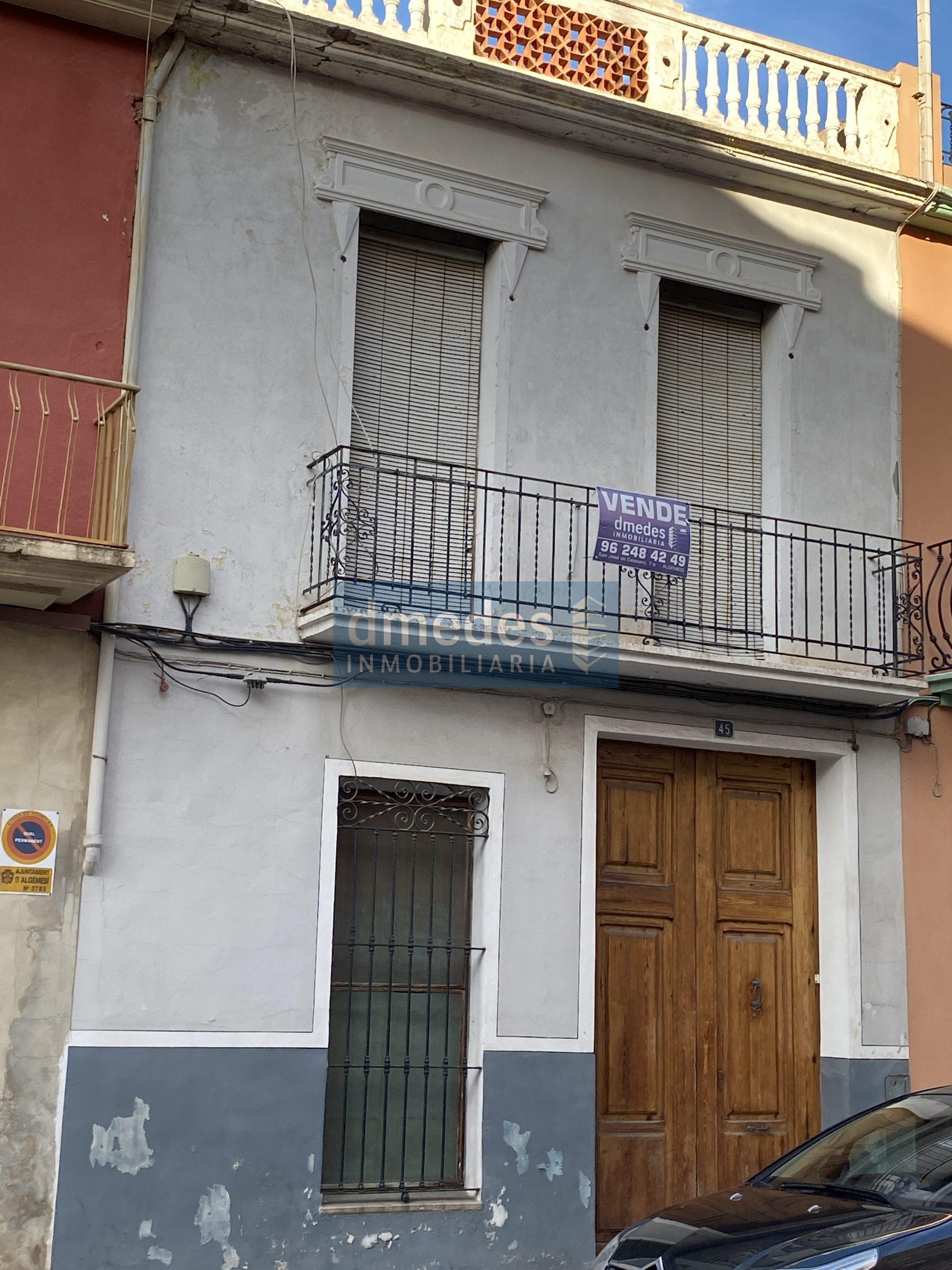 casa en avenida del Pais Valencià