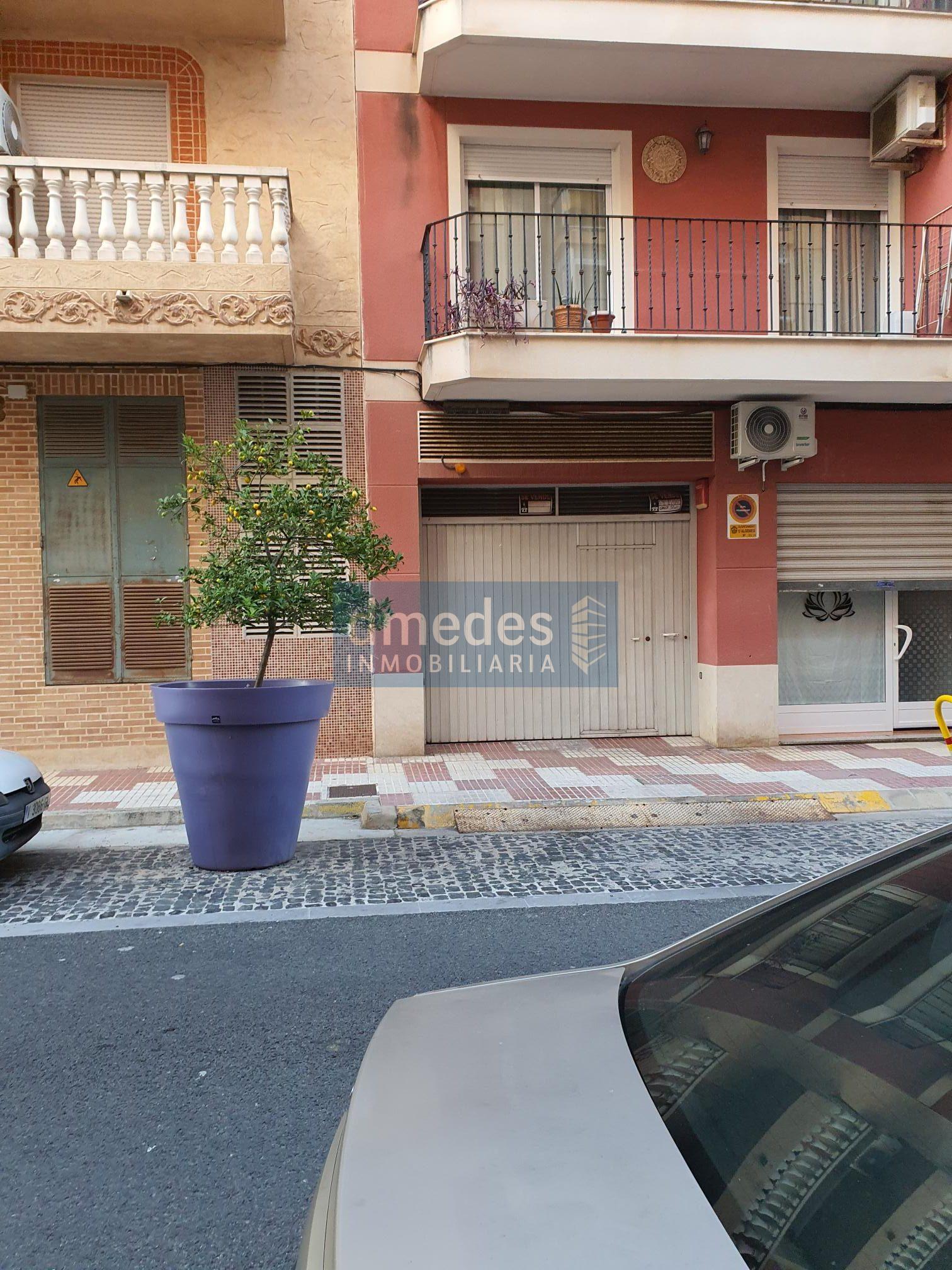 garaje en zona Gómez Ferrer