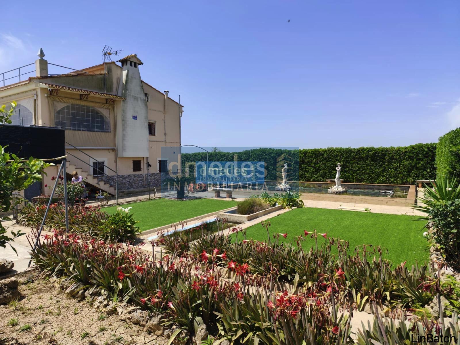 Espectacular chalet en Algemesí