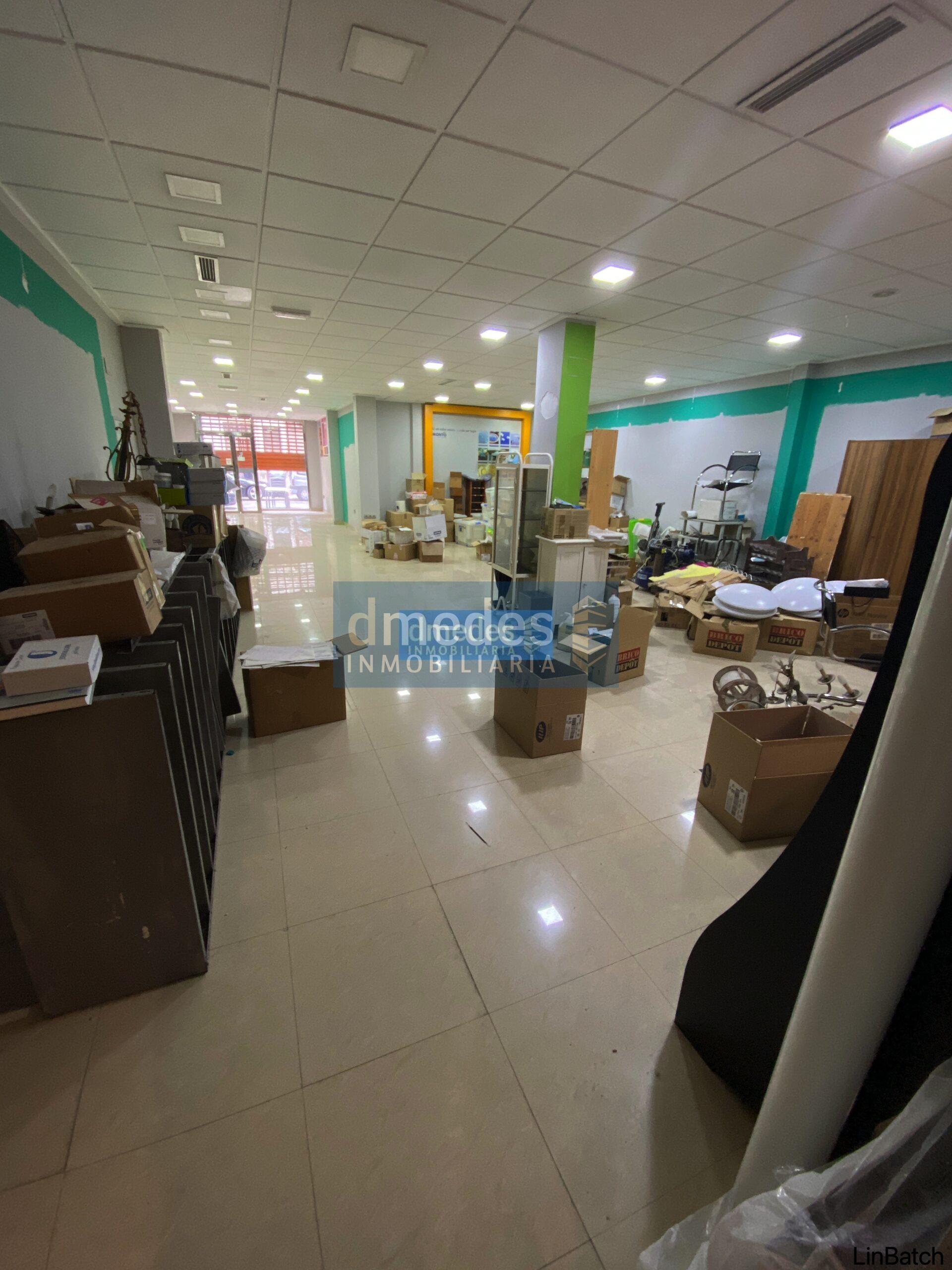 gran local en el centro de Algemesí